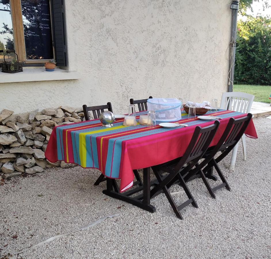 Uchaud L'Esperluette En Camargue B&B 외부 사진