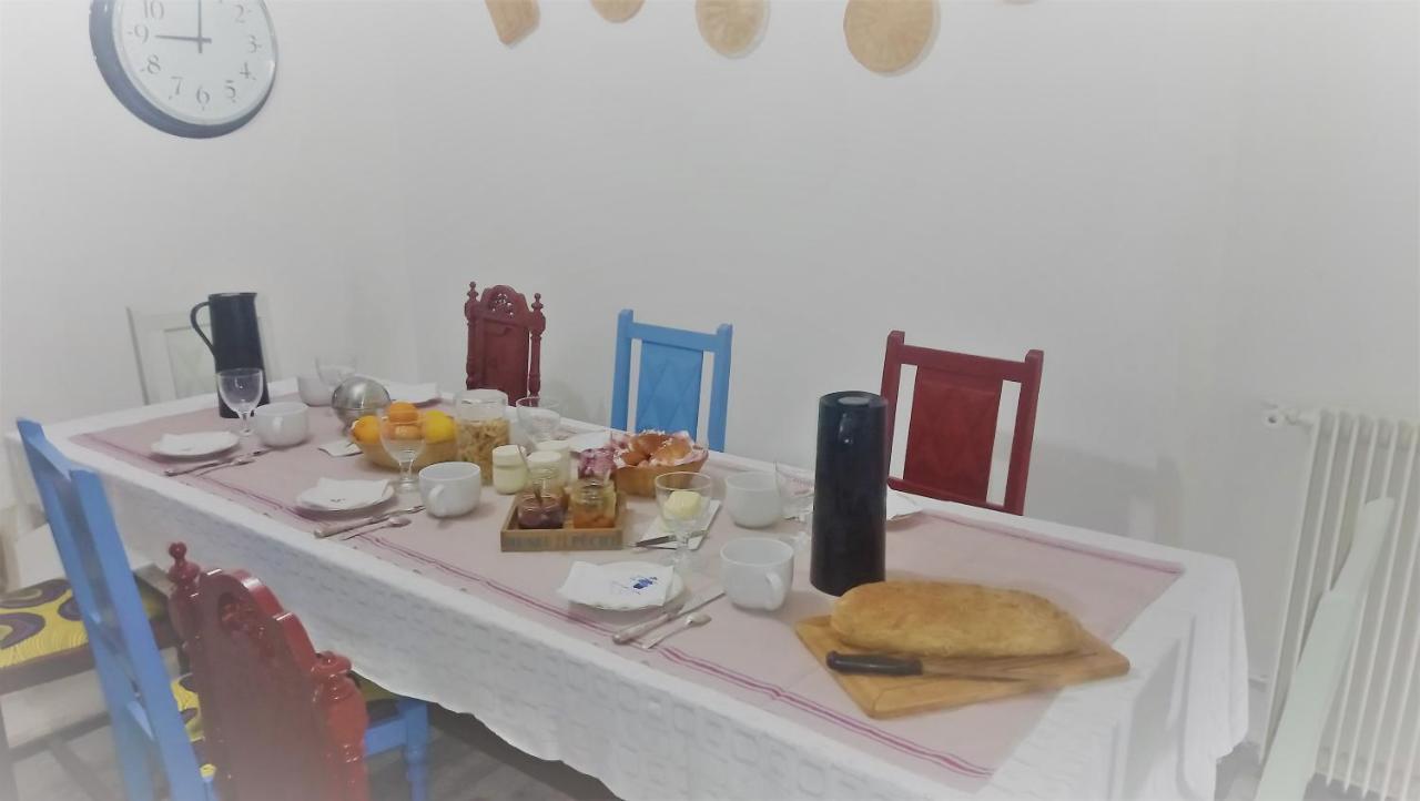 Uchaud L'Esperluette En Camargue B&B 외부 사진
